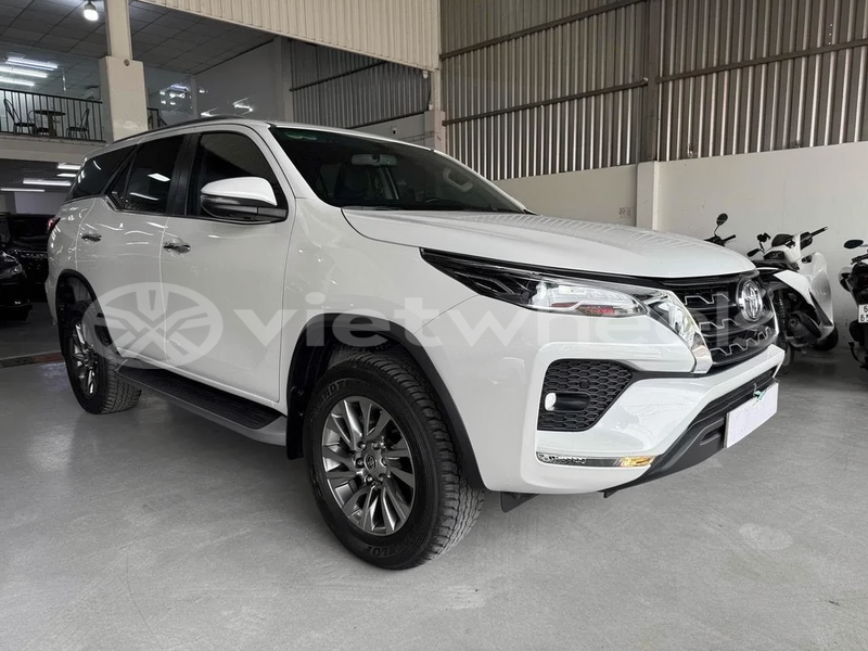 Big with watermark toyota fortuner hanoi tp ho chi minh 47798