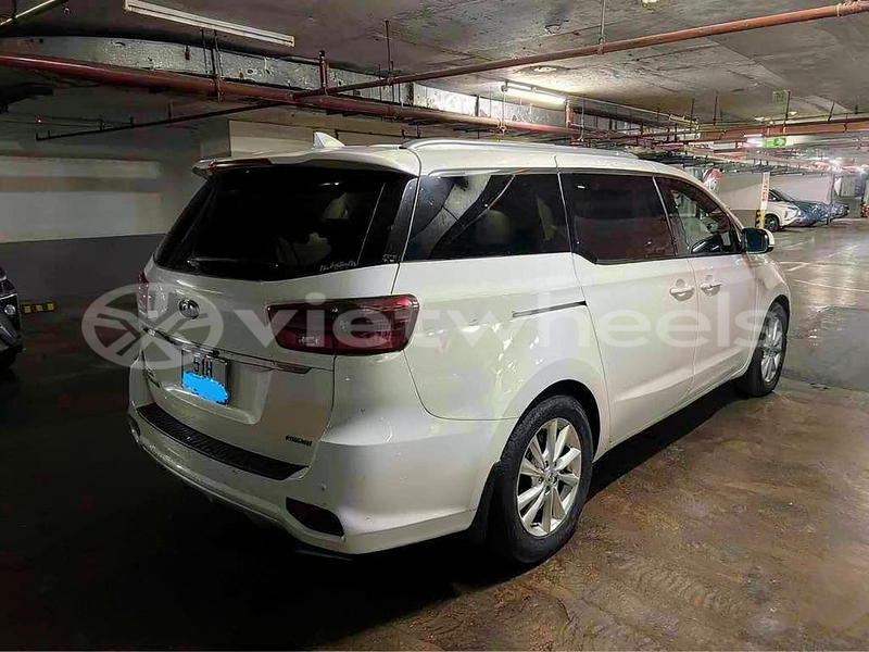 Big with watermark kia sedona hanoi tp ho chi minh 47799