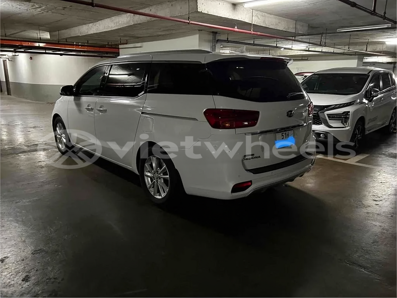Big with watermark kia sedona hanoi tp ho chi minh 47799