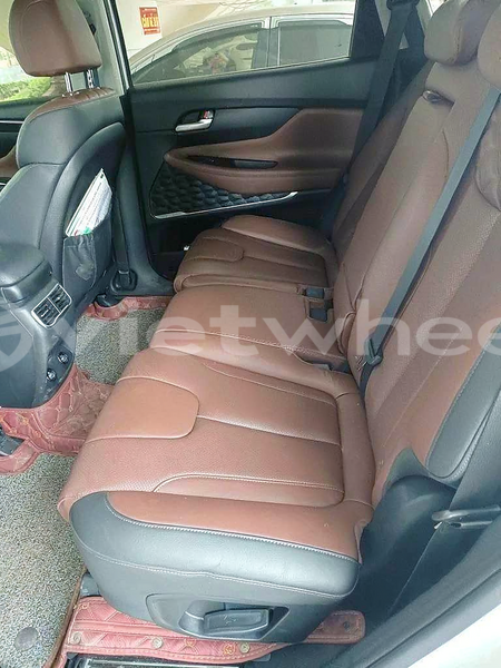 Big with watermark hyundai santa fe hanoi tp ho chi minh 47814