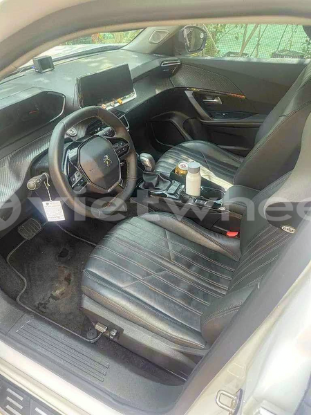 Big with watermark peugeot 2008 hanoi tp ho chi minh 47819