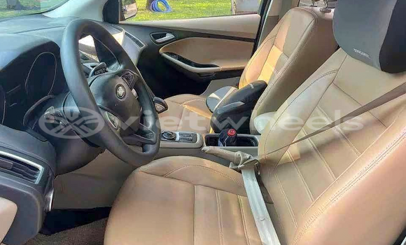 Mua Đã sử dụng Ford Focus Xe ô tô Mua Đã sử dụng Ford Focus Xe ô tô
