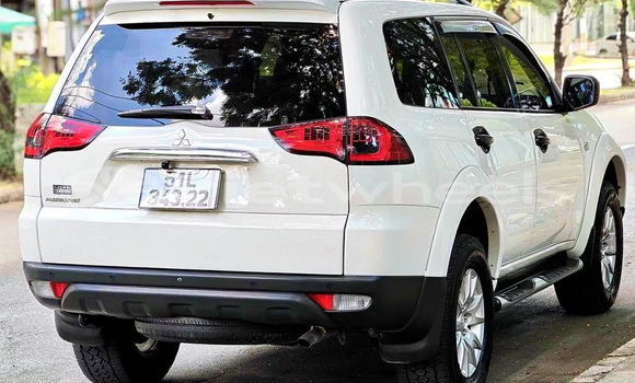 Mua Đã sử dụng Mitsubishi Pajero Sport Xe ô tô Mua Đã sử dụng Mitsubishi Pajero Sport Xe ô tô