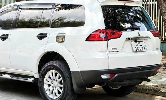 Mua Đã sử dụng Mitsubishi Pajero Sport Xe ô tô Mua Đã sử dụng Mitsubishi Pajero Sport Xe ô tô