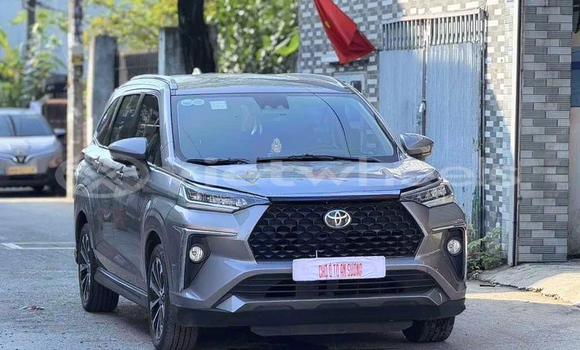 Mua Đã sử dụng Toyota Veloz cross Xe ô tô Mua Đã sử dụng Toyota Veloz cross Xe ô tô