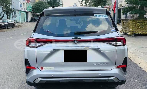 Mua Đã sử dụng Toyota Veloz cross Xe ô tô Mua Đã sử dụng Toyota Veloz cross Xe ô tô