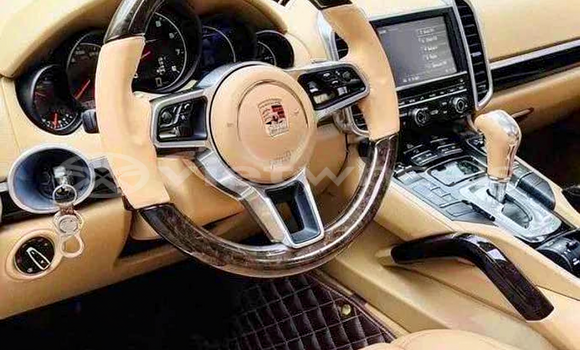 Mua Đã sử dụng Porsche Cayenne Xe ô tô Mua Đã sử dụng Porsche Cayenne Xe ô tô