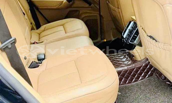 Mua Đã sử dụng Porsche Cayenne Xe ô tô Mua Đã sử dụng Porsche Cayenne Xe ô tô