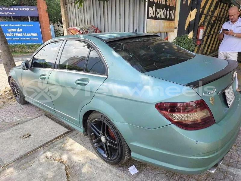 Big with watermark mercedes c300 hanoi tp ho chi minh 47870