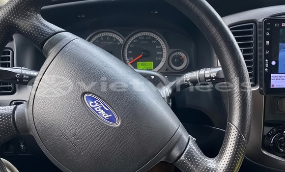 Mua Đã sử dụng Ford Escape Xe ô tô Mua Đã sử dụng Ford Escape Xe ô tô