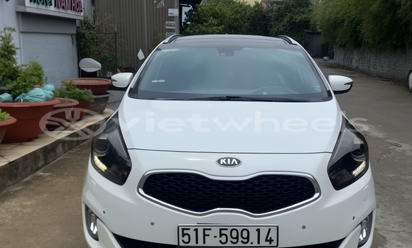 Mua Đã sử dụng KIA Rondo Xe ô tô