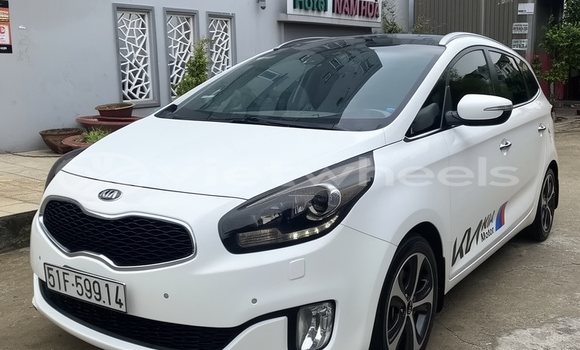 Mua Đã sử dụng KIA Rondo Xe ô tô Mua Đã sử dụng KIA Rondo Xe ô tô