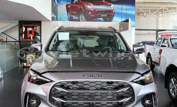 Mua Mới ISUZU mu-X Xe ô tô Mua Mới ISUZU mu-X Xe ô tô