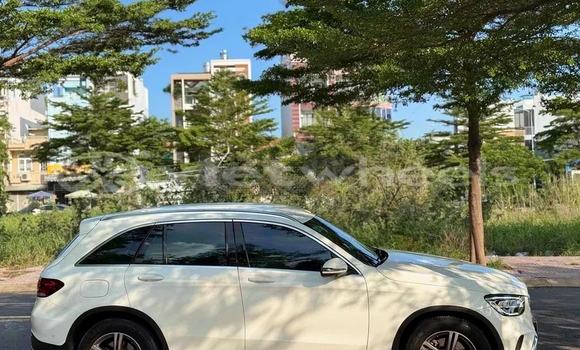 Mua Đã sử dụng Mercedes GLC 200 Xe ô tô Mua Đã sử dụng Mercedes GLC 200 Xe ô tô