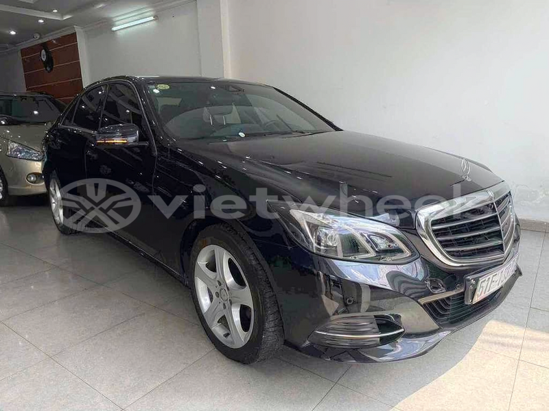 Big with watermark mercedes e200 hanoi tp ho chi minh 47894