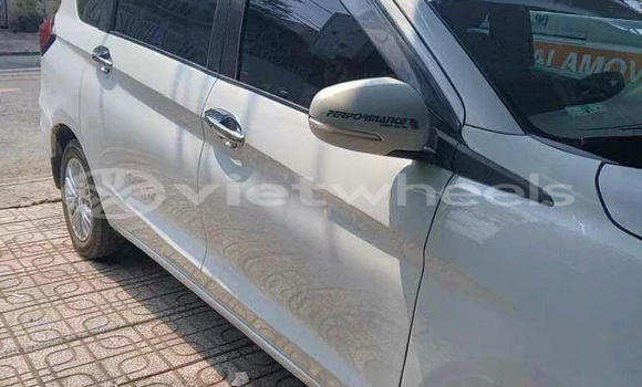 Mua Đã sử dụng Suzuki Ertiga Xe ô tô Mua Đã sử dụng Suzuki Ertiga Xe ô tô