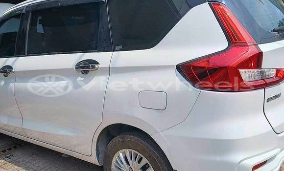 Mua Đã sử dụng Suzuki Ertiga Xe ô tô Mua Đã sử dụng Suzuki Ertiga Xe ô tô