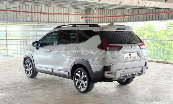 Mua Đã sử dụng Mitsubishi Xpander cross Xe ô tô Mua Đã sử dụng Mitsubishi Xpander cross Xe ô tô