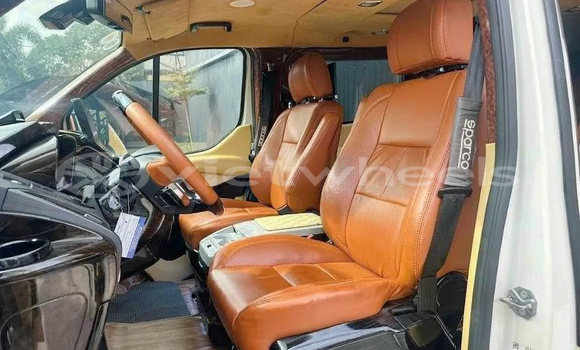 Mua Đã sử dụng Ford Tourneo Xe ô tô