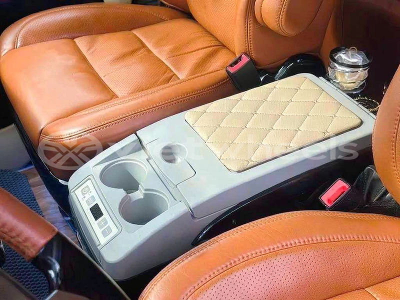 Big with watermark ford tourneo hanoi tp ho chi minh 47914