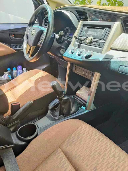 Big with watermark toyota innova hanoi tp ho chi minh 47921