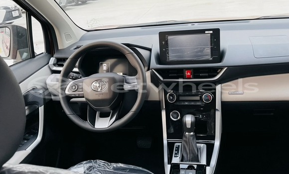 Mua Nhập khẩu Toyota Veloz cross Xe ô tô Mua Nhập khẩu Toyota Veloz cross Xe ô tô