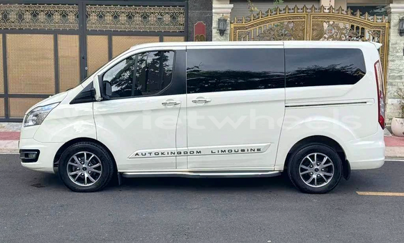 Mua Đã sử dụng Ford Tourneo Xe ô tô Mua Đã sử dụng Ford Tourneo Xe ô tô