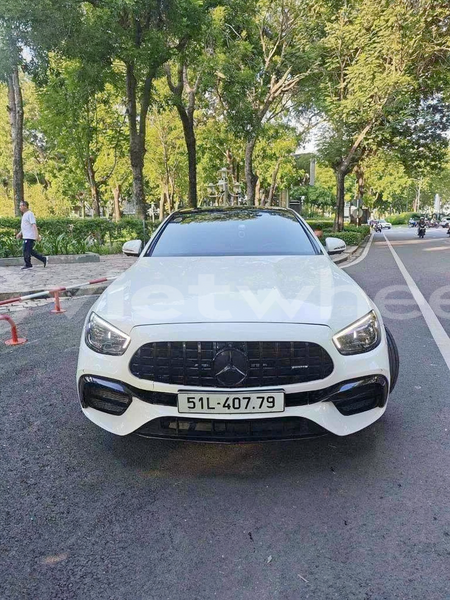 Big with watermark mercedes e300 hanoi tp ho chi minh 47932