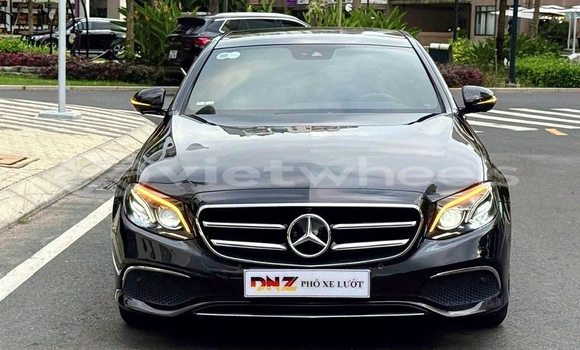 Mua Đã sử dụng Mercedes E200 Xe ô tô