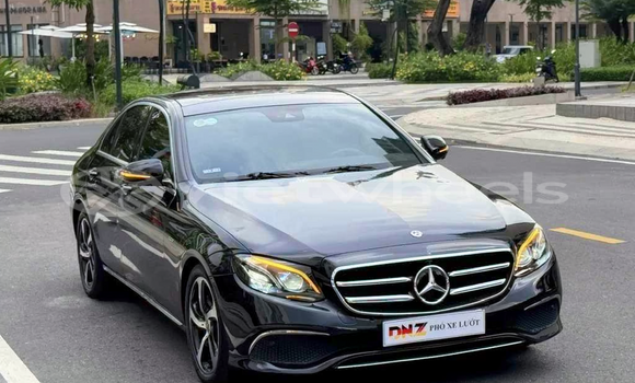 Mua Đã sử dụng Mercedes E200 Xe ô tô Mua Đã sử dụng Mercedes E200 Xe ô tô