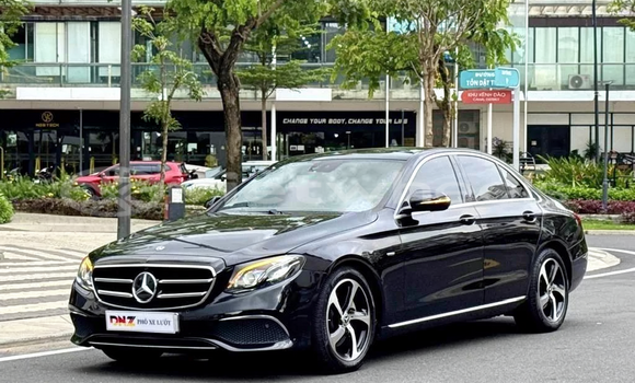 Mua Đã sử dụng Mercedes E200 Xe ô tô Mua Đã sử dụng Mercedes E200 Xe ô tô