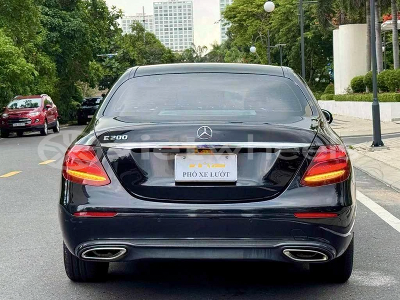 Big with watermark mercedes e200 hanoi tp ho chi minh 47936