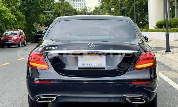 Mua Đã sử dụng Mercedes E200 Xe ô tô Mua Đã sử dụng Mercedes E200 Xe ô tô
