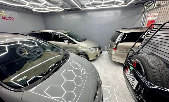 Mua Đã sử dụng Mitsubishi Grandis Xe ô tô Mua Đã sử dụng Mitsubishi Grandis Xe ô tô