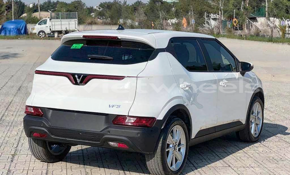 Mua Mới Vinfast Vf5 Xe ô tô Mua Mới Vinfast Vf5 Xe ô tô