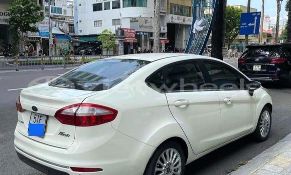 Mua Đã sử dụng Ford Fiesta Xe ô tô Mua Đã sử dụng Ford Fiesta Xe ô tô