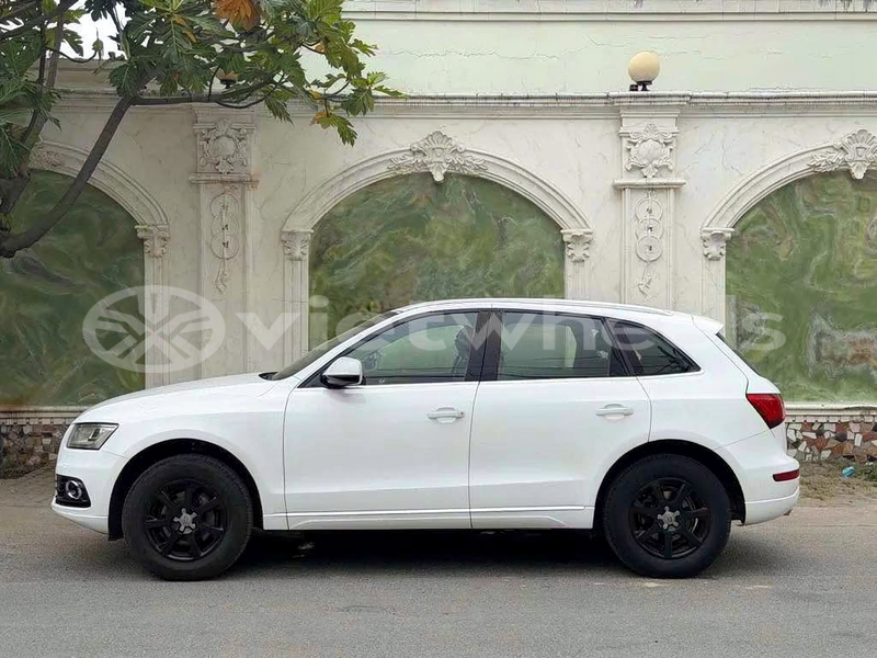 Big with watermark audi q5 hanoi tp ho chi minh 47947