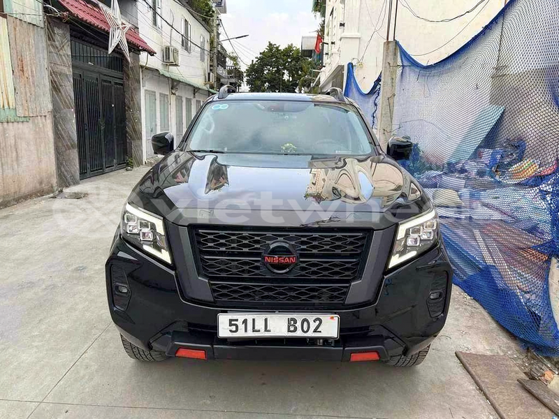 Big with watermark nissan navara hanoi tp ho chi minh 47951