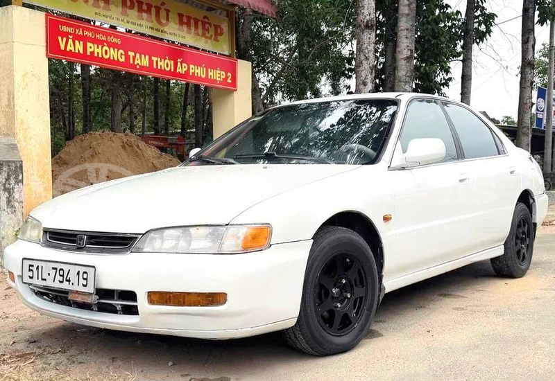 Big with watermark honda accord hanoi tp ho chi minh 47960