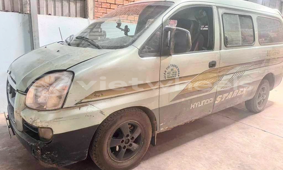 Mua Đã sử dụng Hyundai Starex Xe ô tô Mua Đã sử dụng Hyundai Starex Xe ô tô