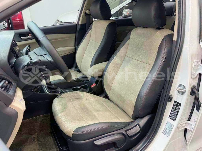 Big with watermark hyundai accent hanoi tp ho chi minh 47997