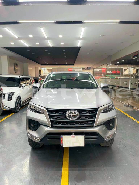 Big with watermark toyota fortuner hanoi tp ho chi minh 48001