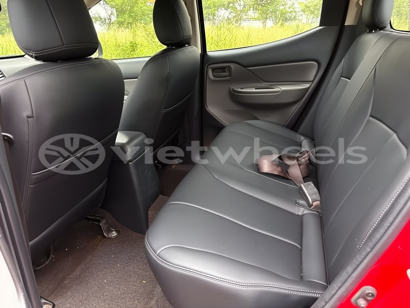 Big with watermark mitsubishi triton hanoi tp ho chi minh 48010