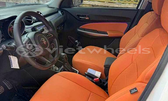 Mua Đã sử dụng Suzuki Swift Xe ô tô Mua Đã sử dụng Suzuki Swift Xe ô tô