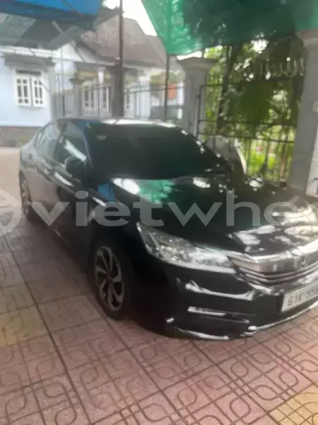 Big with watermark honda accord hanoi tp ho chi minh 48017