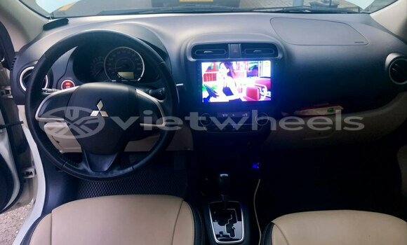 Mua Đã sử dụng Mitsubishi Mirage Xe ô tô Mua Đã sử dụng Mitsubishi Mirage Xe ô tô