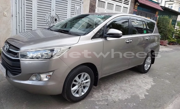 Mua Đã sử dụng Toyota Innova cross Xe ô tô Mua Đã sử dụng Toyota Innova cross Xe ô tô