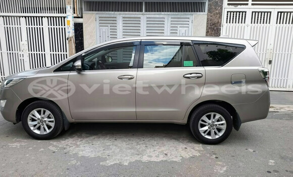 Mua Đã sử dụng Toyota Innova cross Xe ô tô Mua Đã sử dụng Toyota Innova cross Xe ô tô