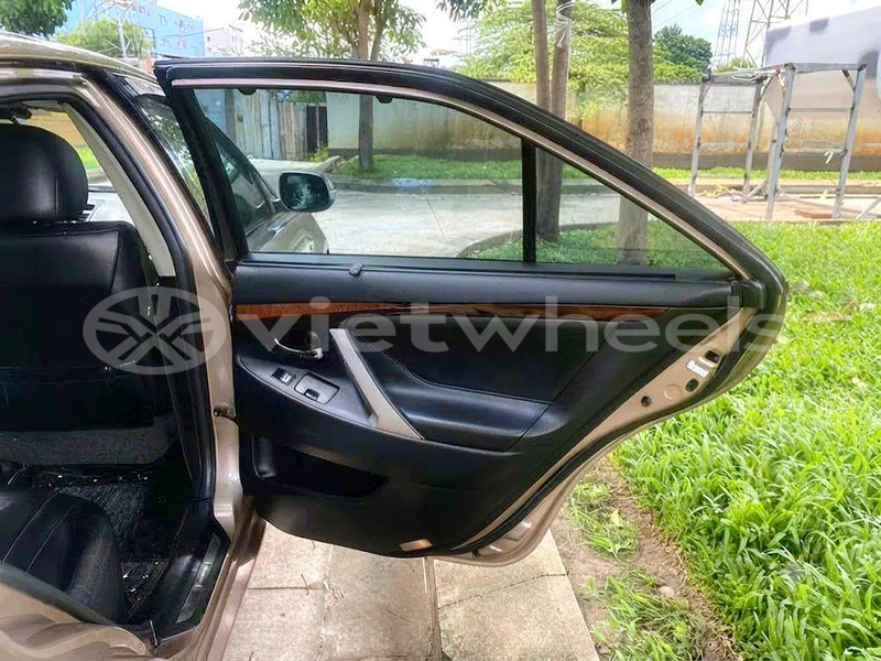 Big with watermark toyota camry hanoi tp ho chi minh 48030