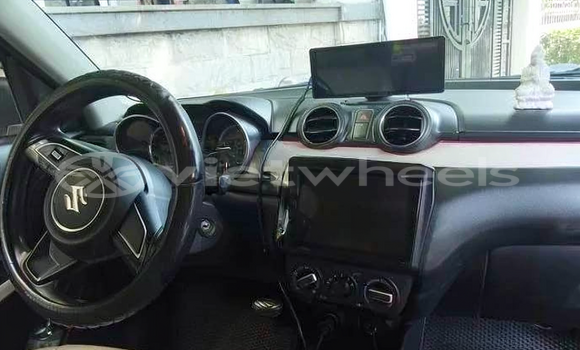 Mua Đã sử dụng Suzuki Swift Xe ô tô Mua Đã sử dụng Suzuki Swift Xe ô tô